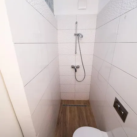 Eleganza With Pool For 9 Guests , Vila Zadar