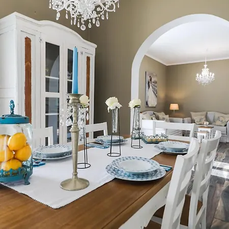 Eleganza With Pool For 9 Guests ,