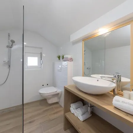 Eleganza With Pool For 9 Guests , * Zadar